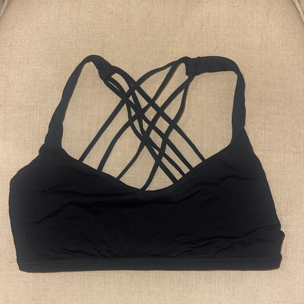 Lululemon free to be wild black bra